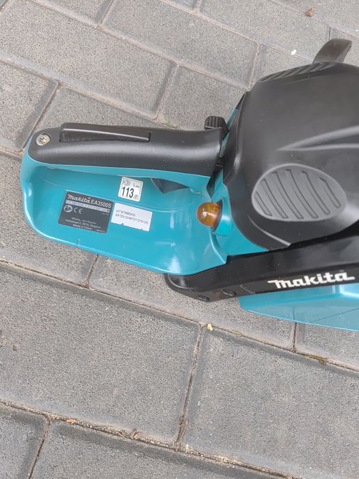 Pilarka Makita Ea3500s