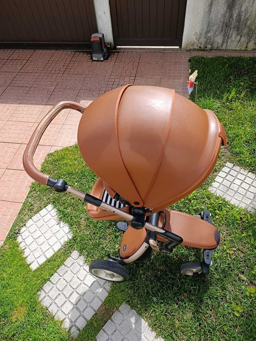 Carrinho de bebé MIMA
