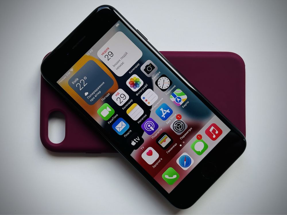 IPhone 7 32 GB (батарея 96%)