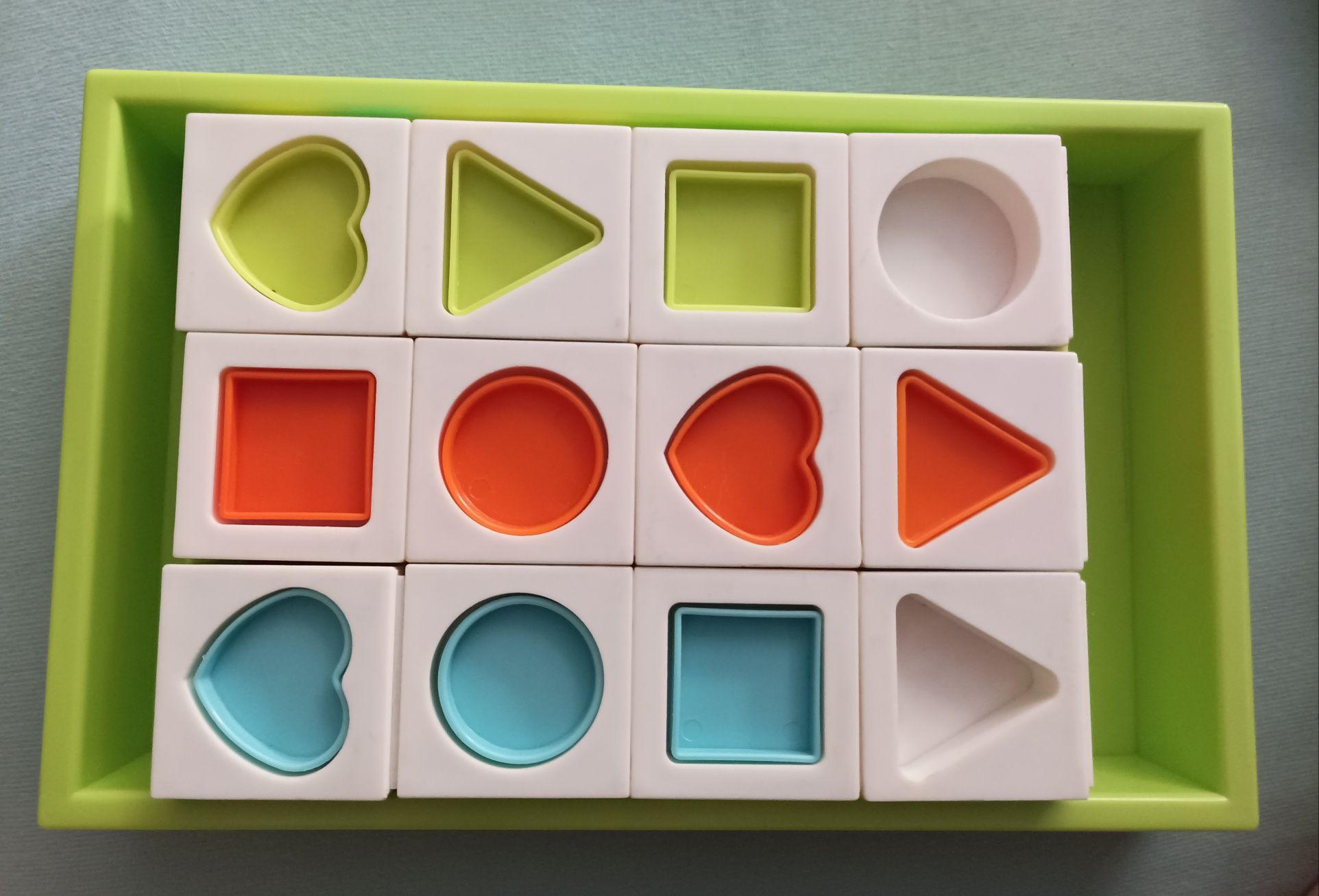 Klocki edukacyjne puzzle sensoryczne układanka 12m+ Cotoons Smoby
