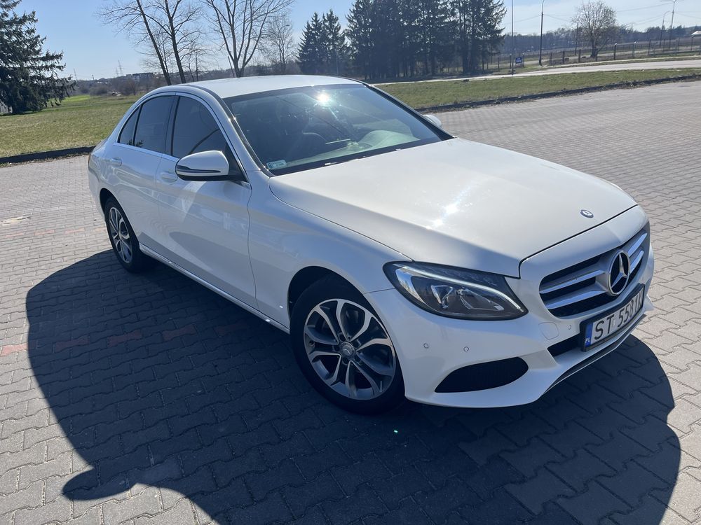 Mercede Benz C klasa W205 benz 2.0 2016r