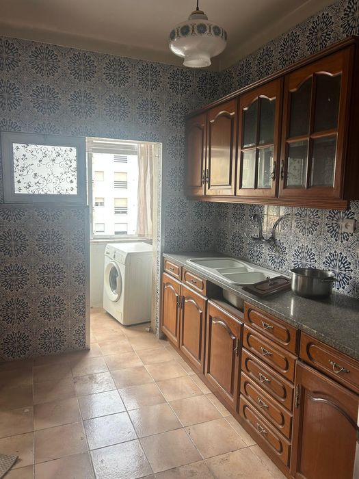 T2 Setúbal, excelente localização.