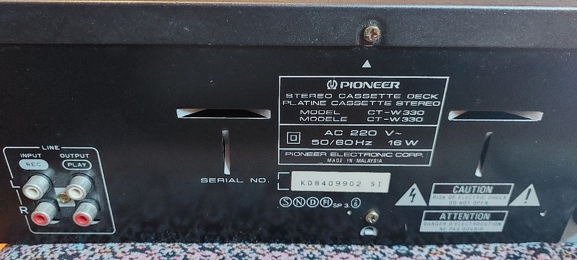 Magnetofon kasetowy pioneer