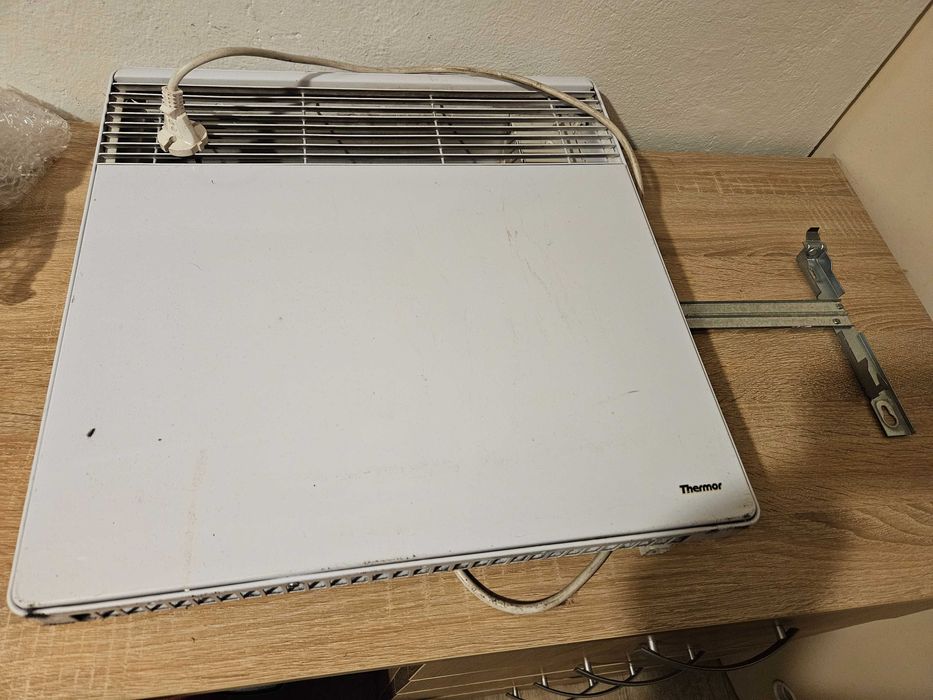Grzejnik elektryczny  1000 W