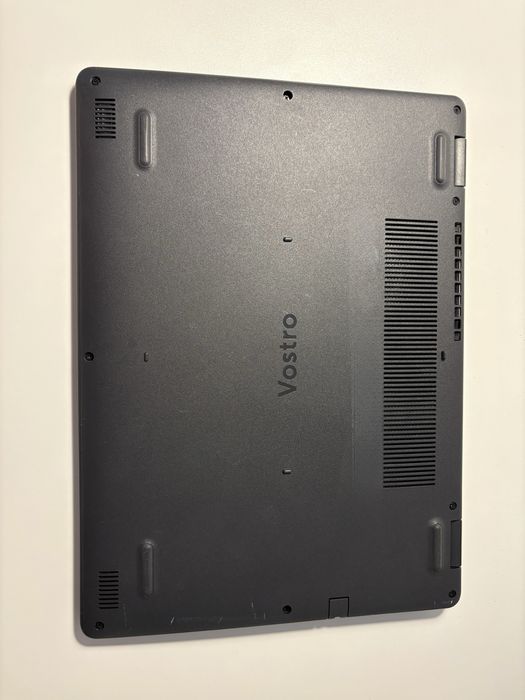 Laptop Dell Vostro 3401 • Intel i3 • 16GB RAM • SSD 512GB • Win11 Pro