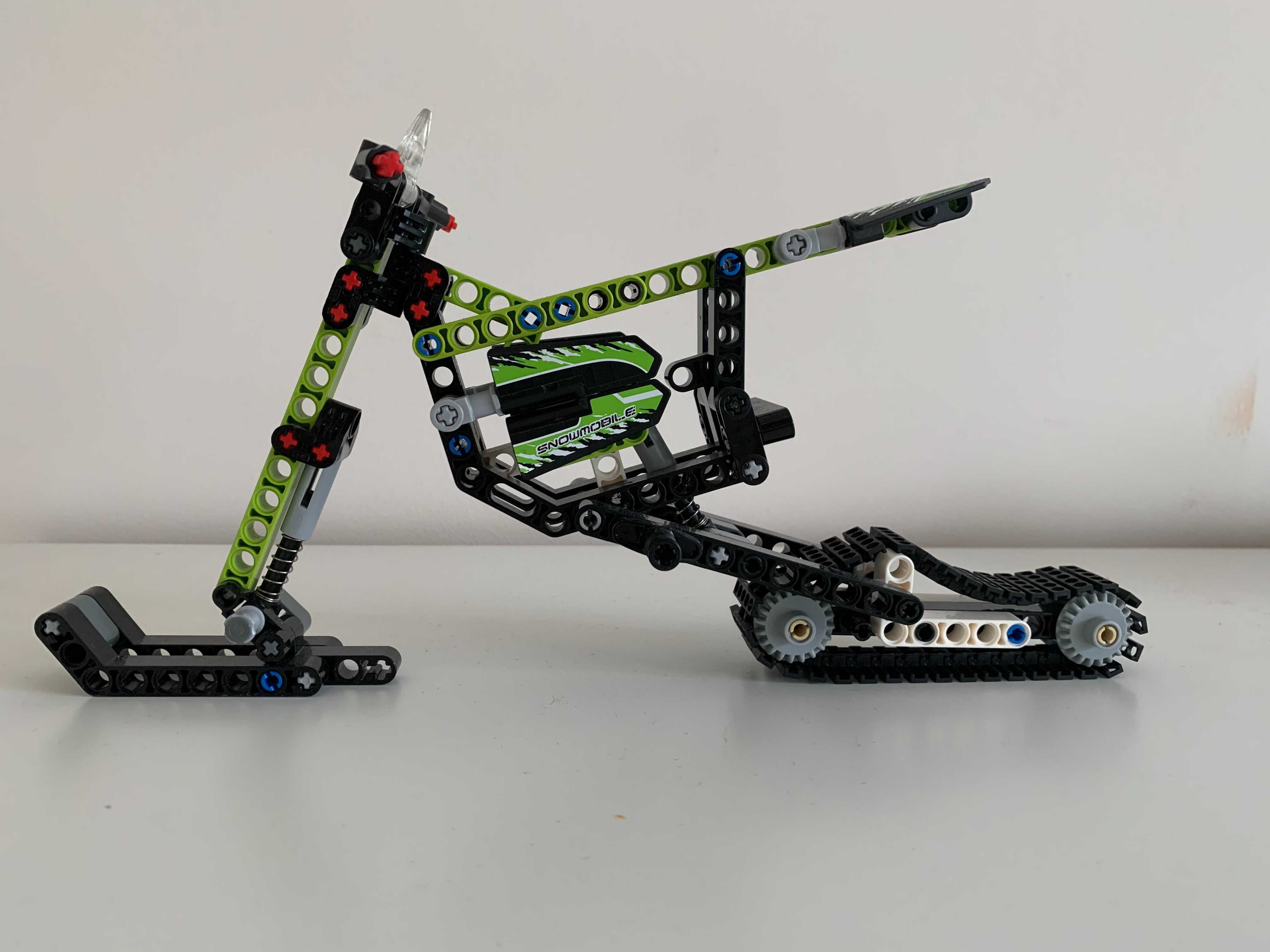 Lego Technic 42021 Skuter śnieżny