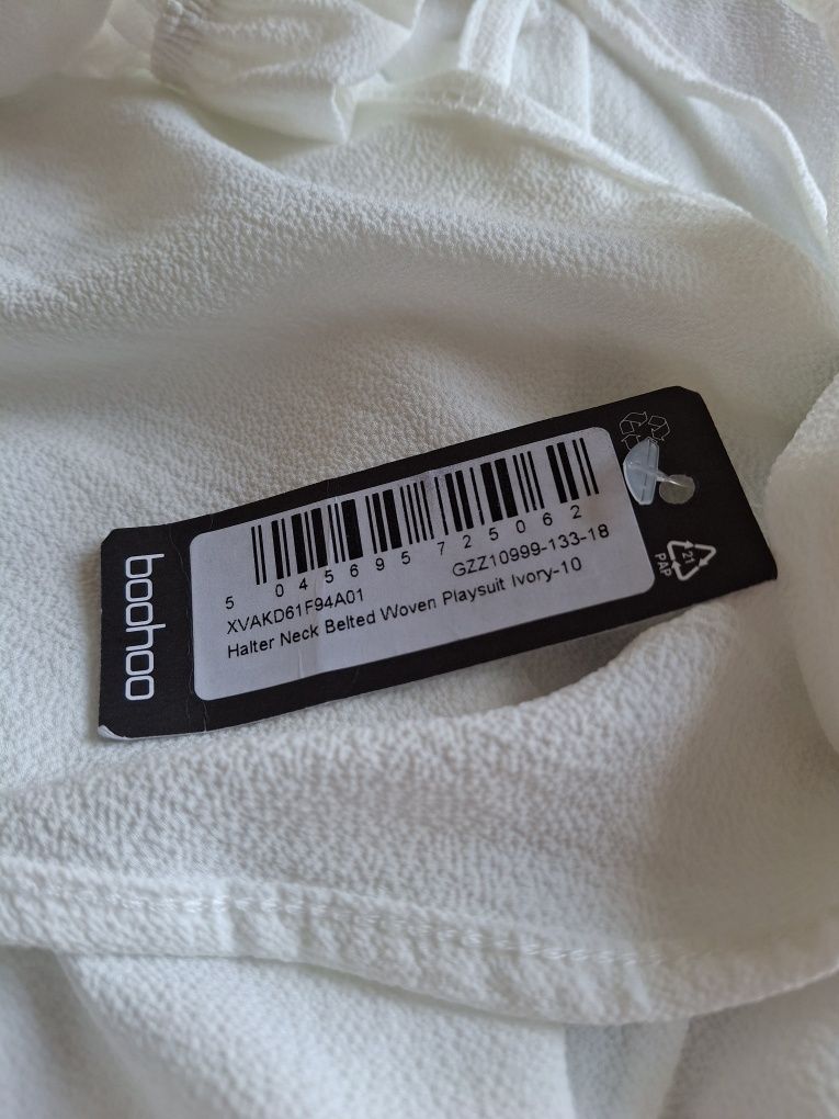 Boohoo Ромпер Комбез білий пляжний