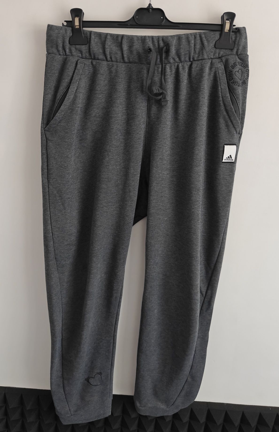 Adidas spodnie sportowe dresowe damskie logowane L/XL