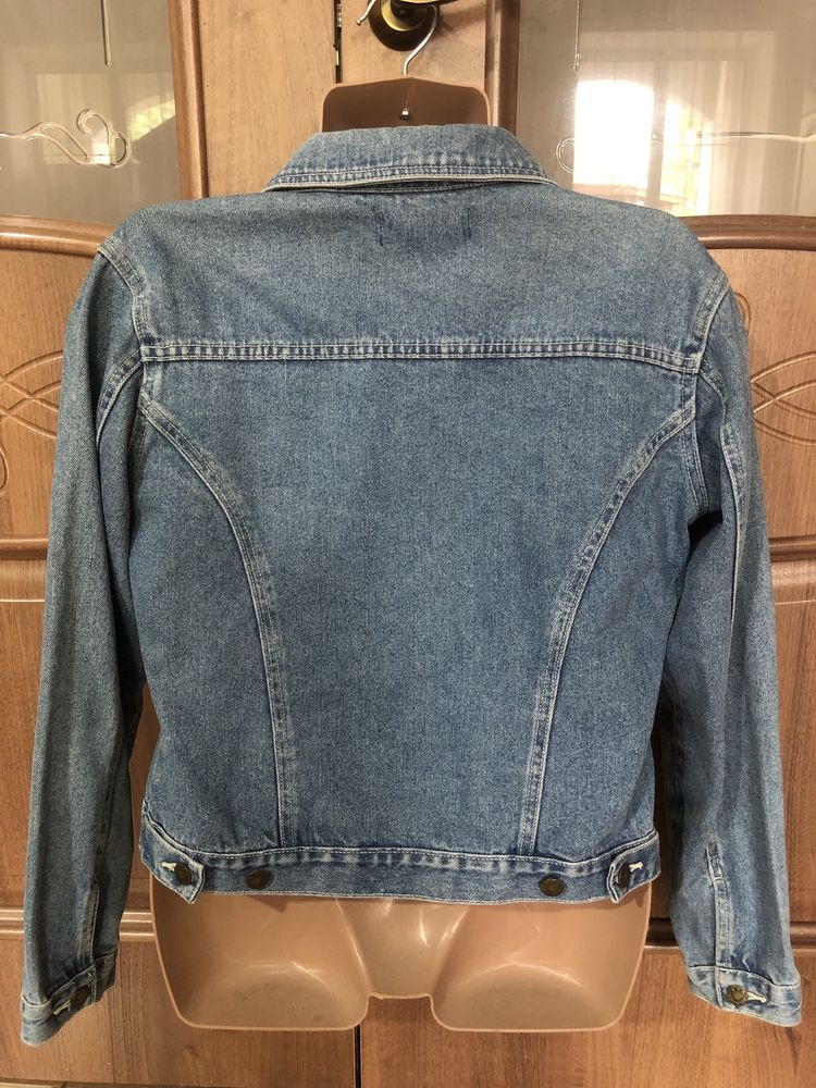 Куртка курточка котоновая джинсовая женская