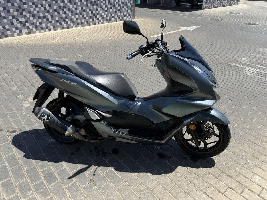 Vendo PCX 2022 cinza