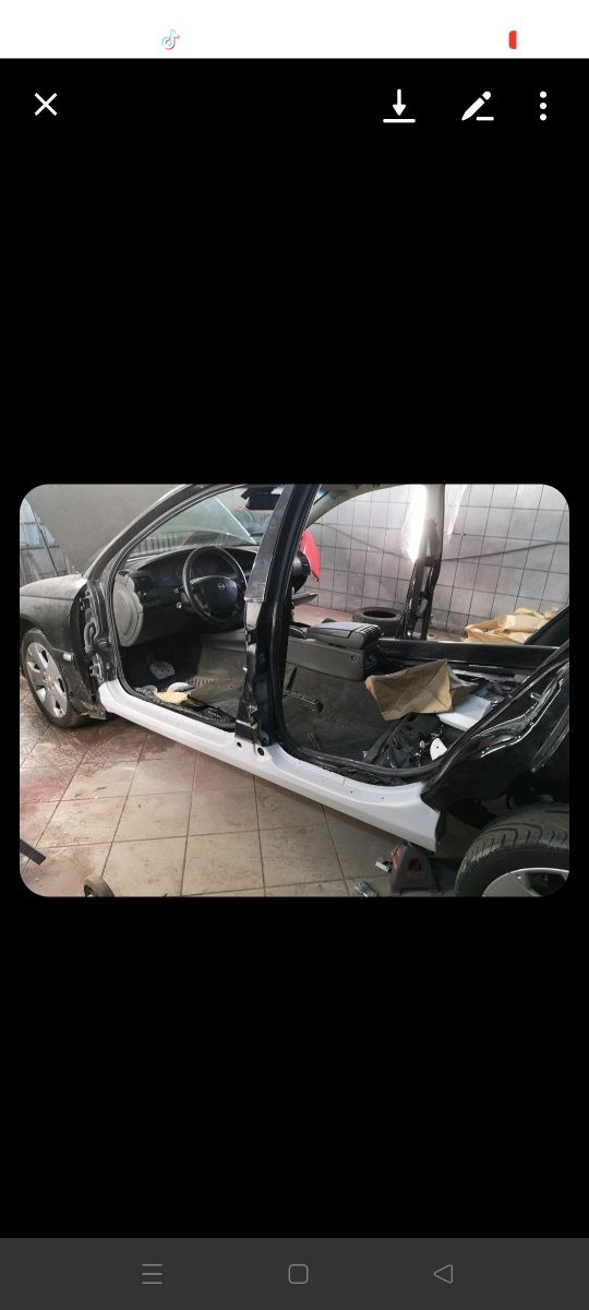 Sprzedam Opla omege 2.5 dti