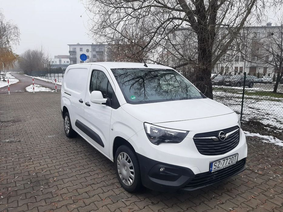 Opel Combo  Super stan-najbogatsza wersja wyposażenia!!!