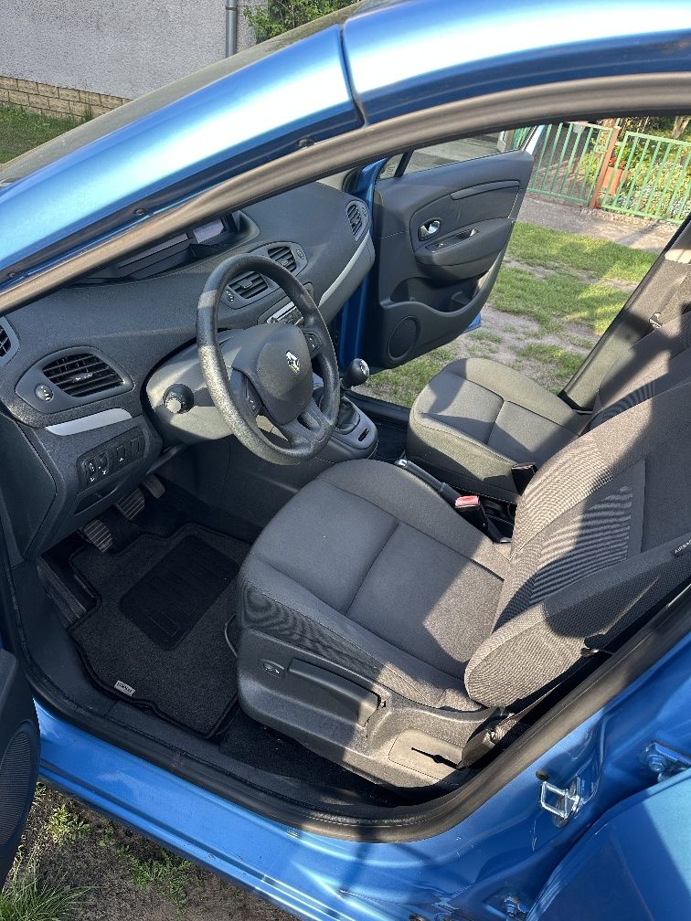 Renault Scenic lift 2012 1.6 benzyna Gaz