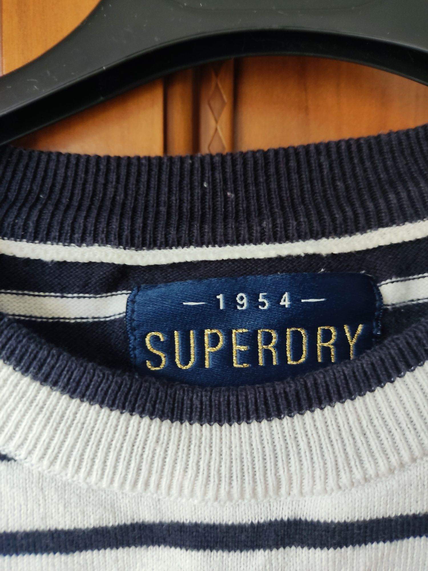 Sweter w paski Superdry