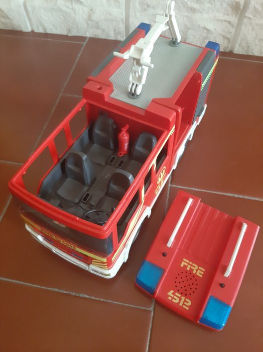 Camião dos Bombeiros Playmobil