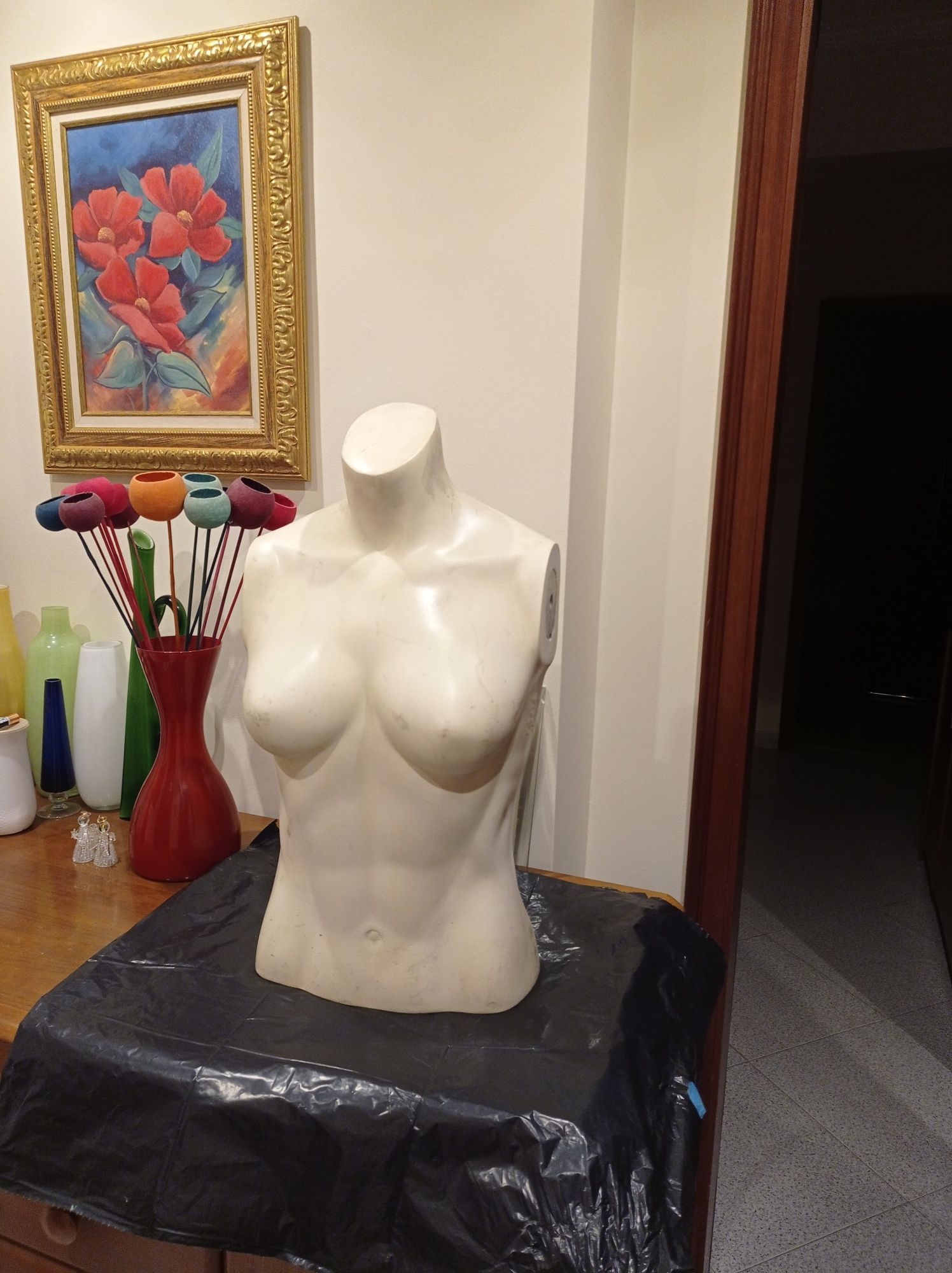 Bustos   /  Mulher