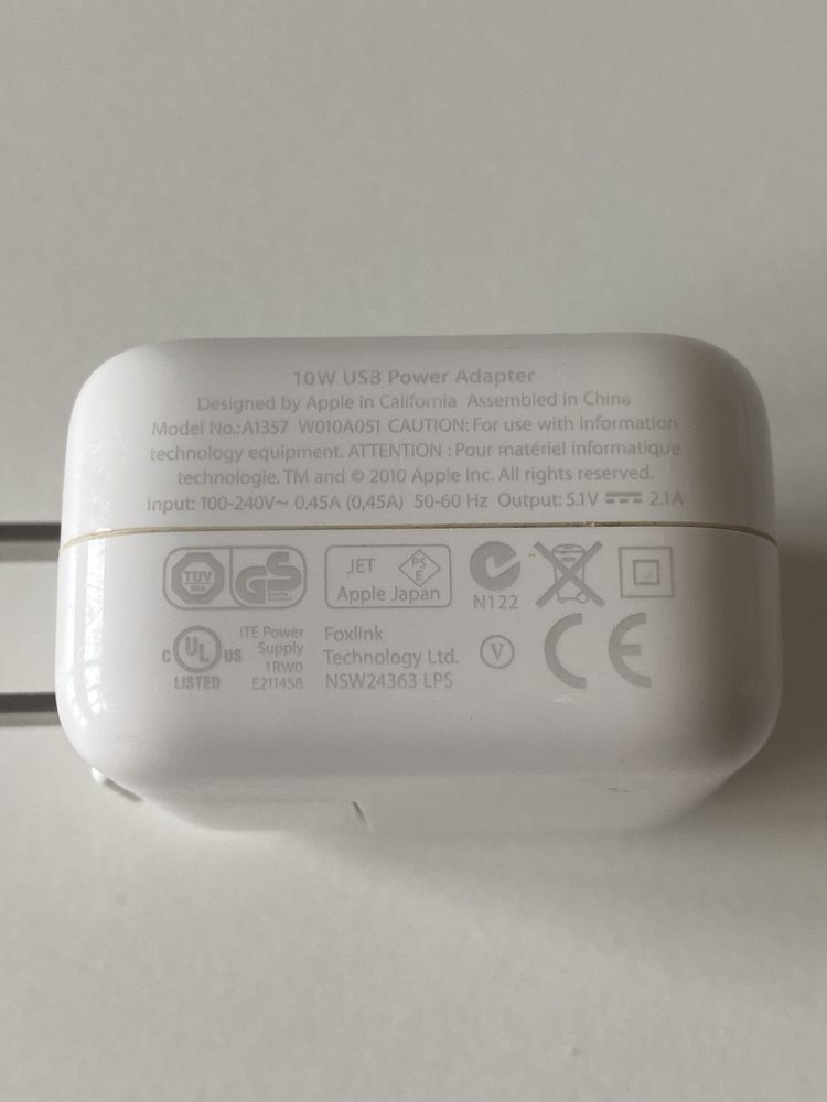 Блок питания Apple 10W USB Power Adapter