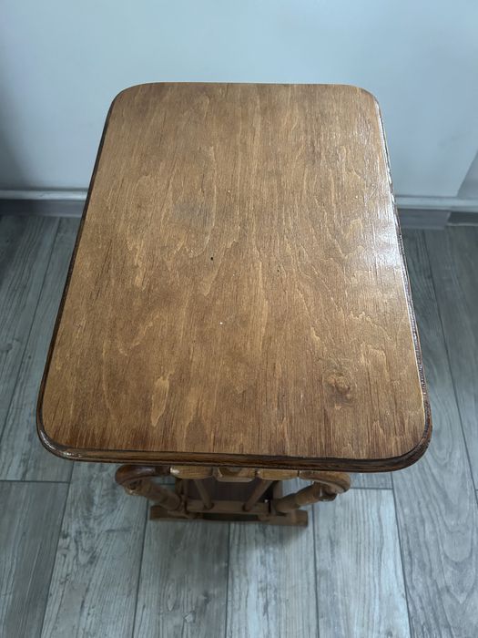 Gazetnik stolik drewniany