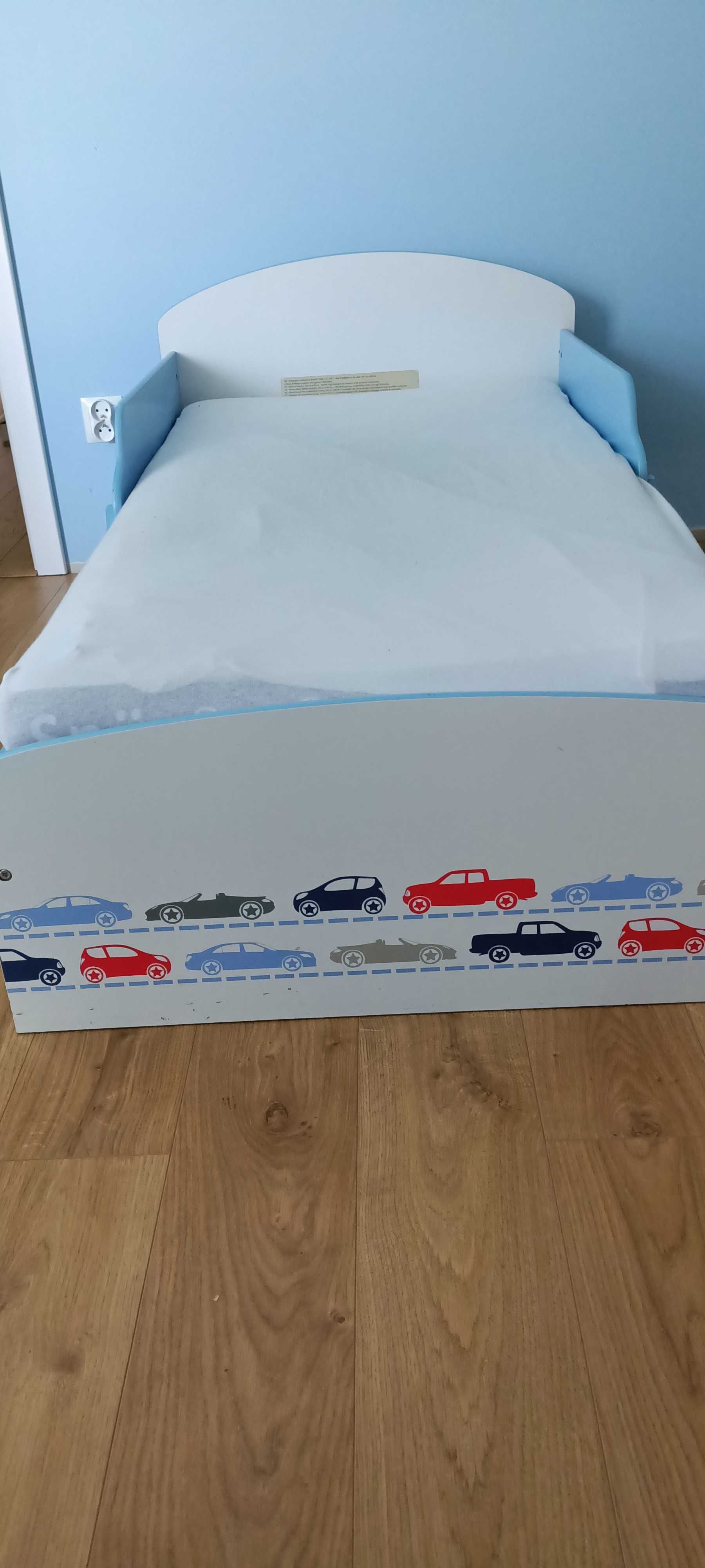 Łóżko Dziecięce 140x70 Drewniane Łóżeczko Auta +materac