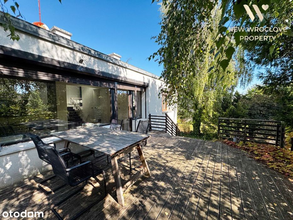 Nietuzinkowy dom na Wojszycach | duży taras