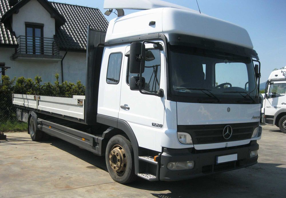 Mercedes Atego 1228