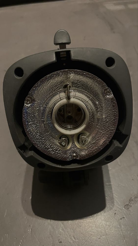 Lampa studyjna PowerLux VE-200