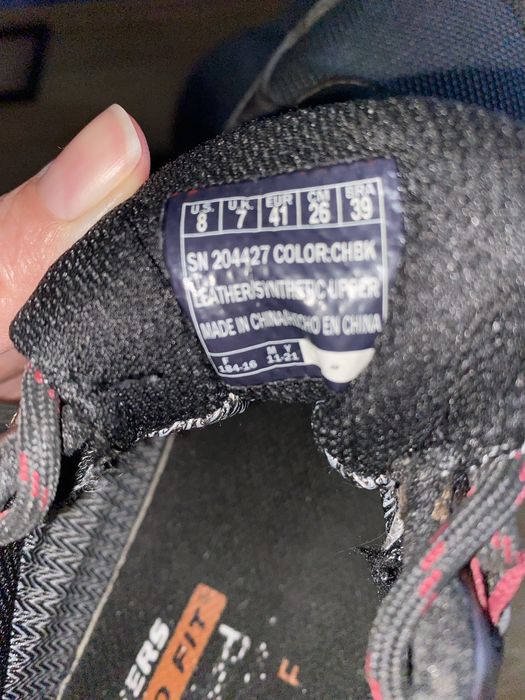 Кроссовки SKECHERRS 41 размер