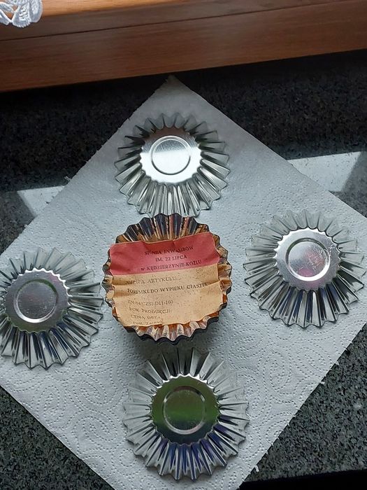 Foremki do ciastek czasy PRL rok 1984