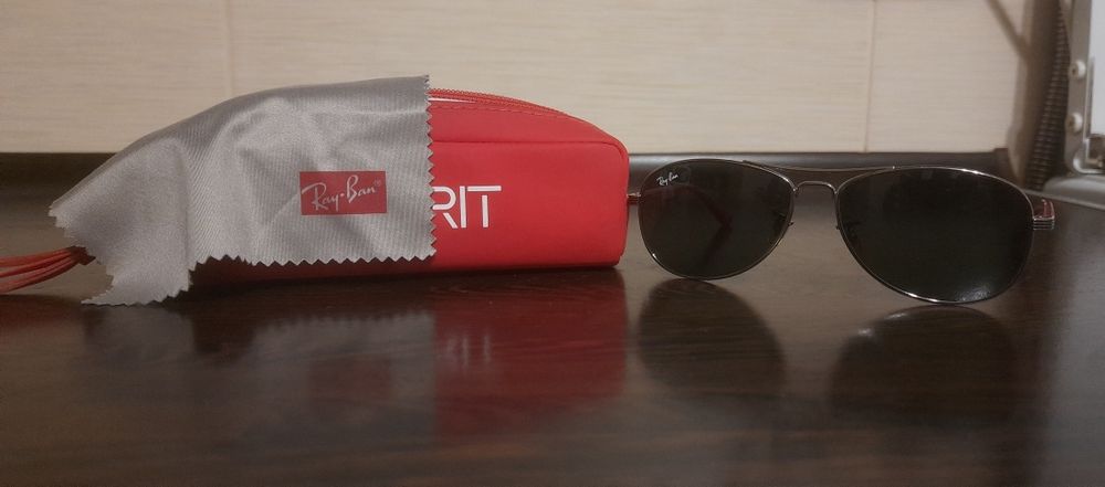 Сонцезахисні окуляри RAY-BAN