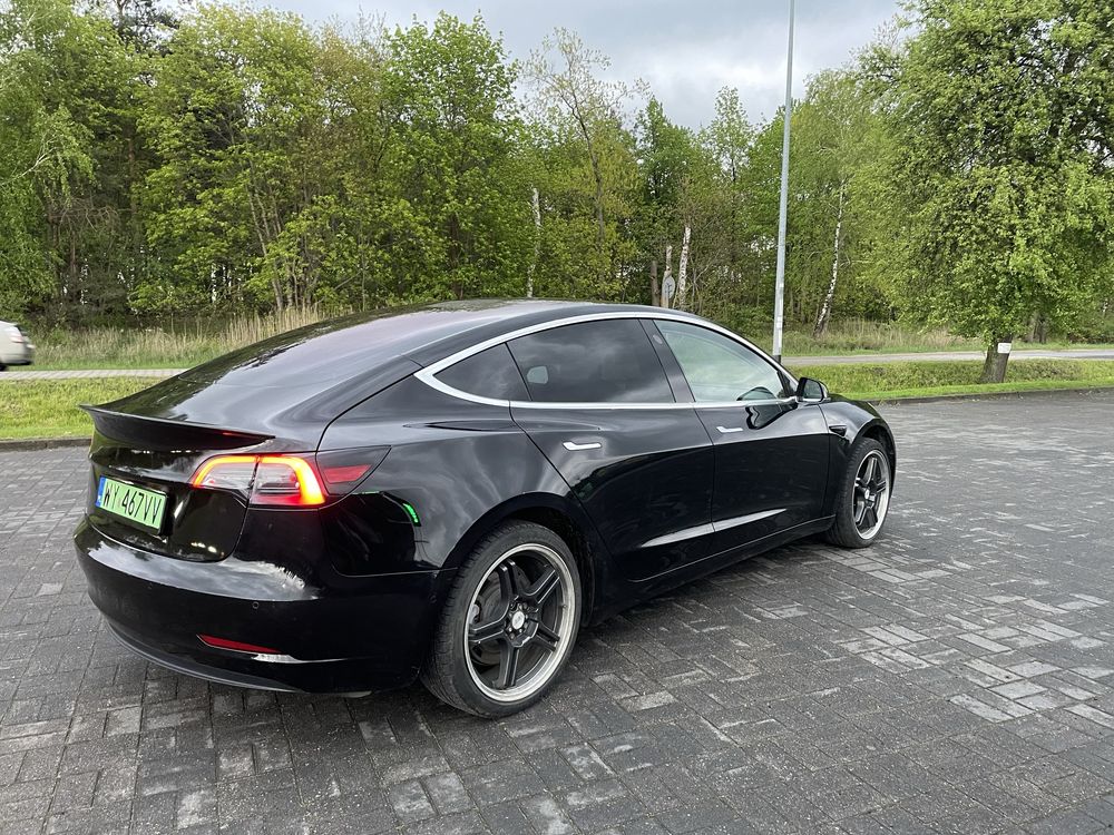 Tesla model 3 Long Range *FSD