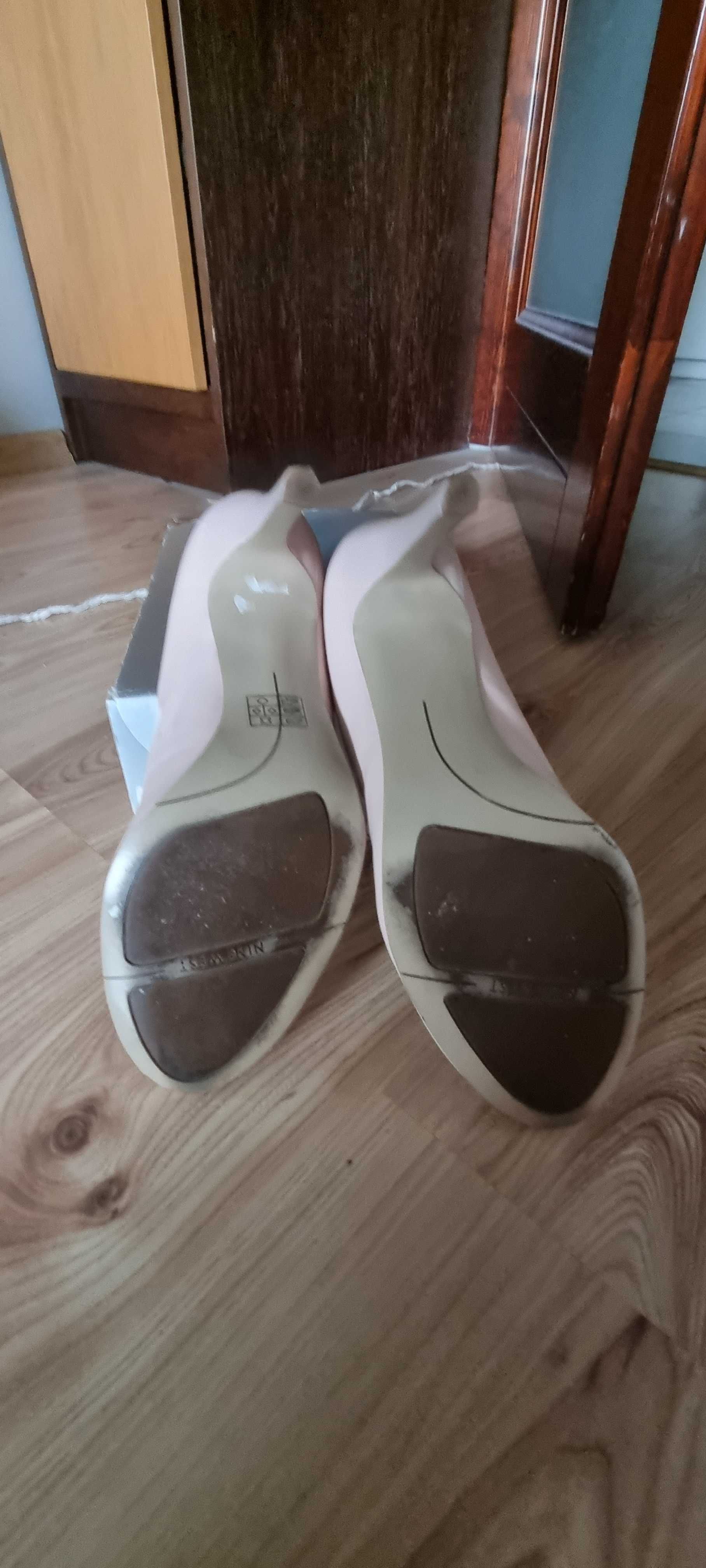 szpilki Nine WEST