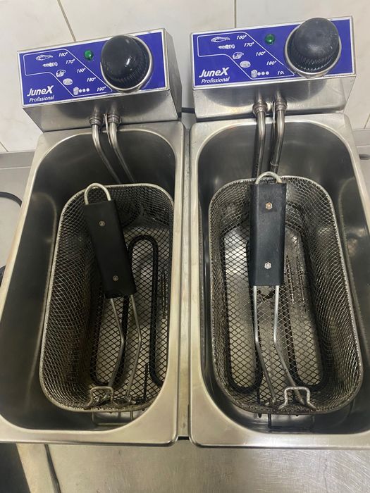 Fritadeira dupla industrial marca Junex -