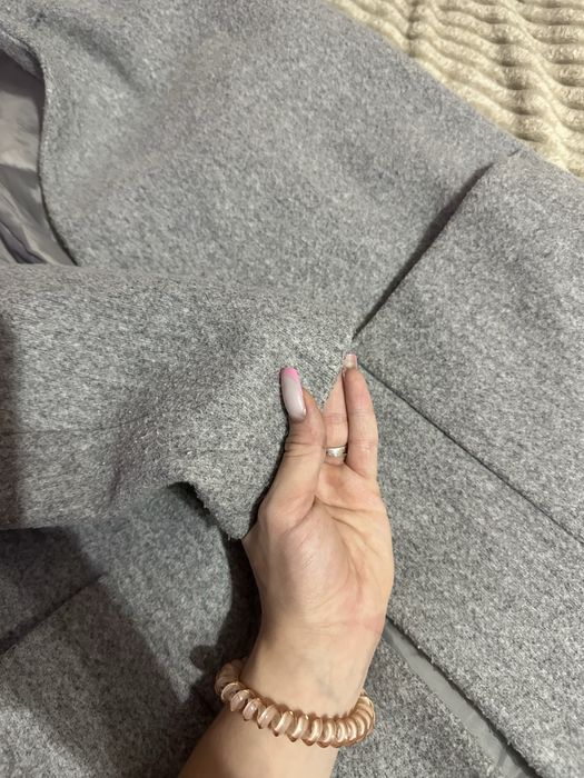 Пальто шерстяне zara