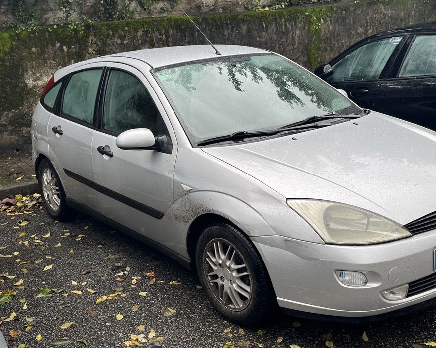Ford focos 1.6 do ano 2000 a gasolina