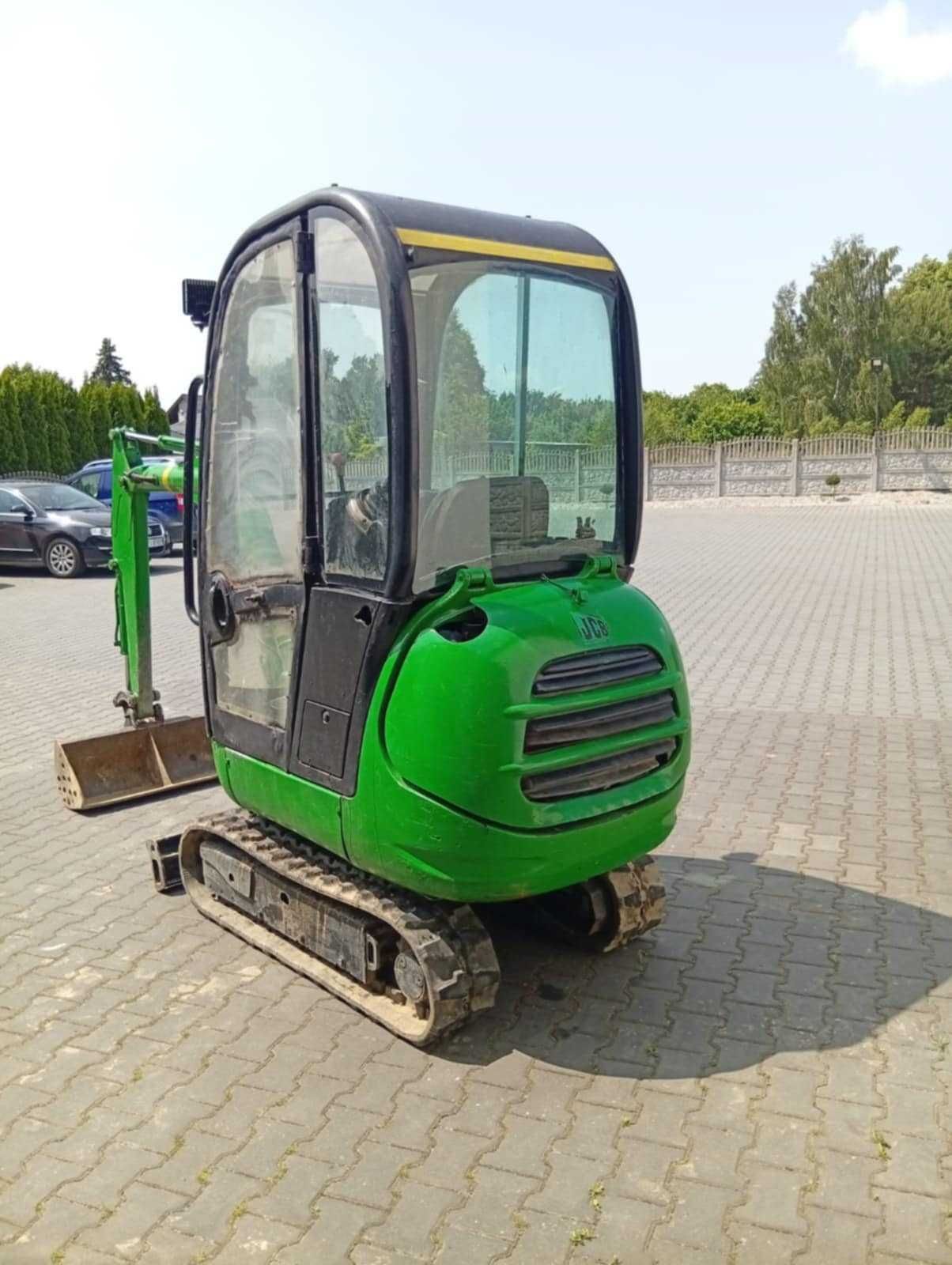 Sprzedam minikoparkę JCB 8016
