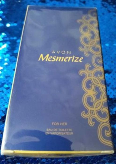 Mesmerize nibieski dla niej AVON