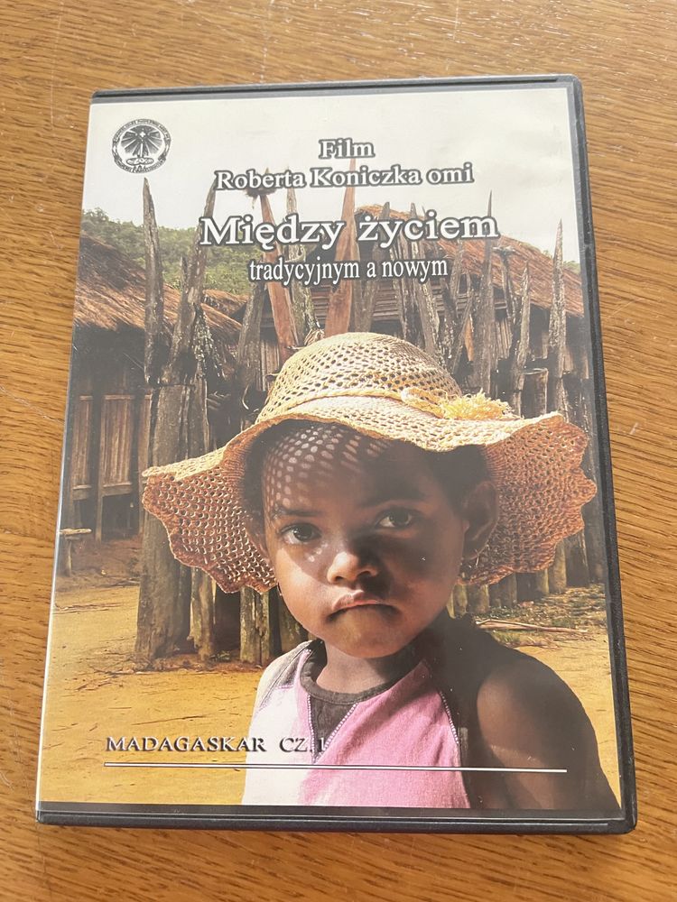 Film DVD Między życiem tradycyjnym a nowym Madagaskar.