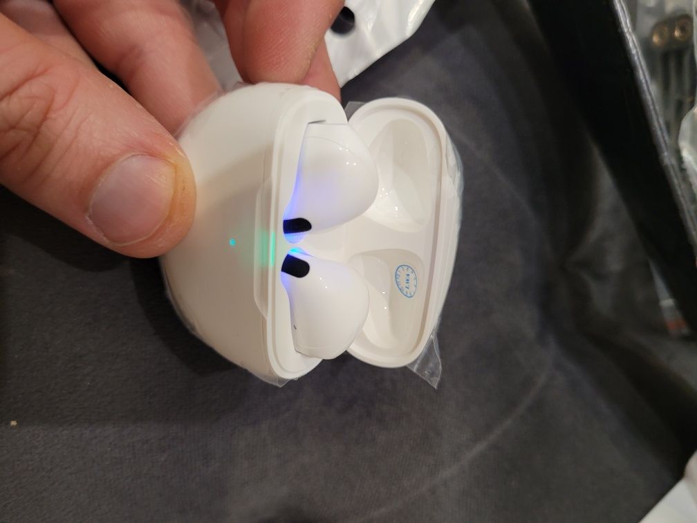 Sluchawki bezprzewodowe nowe Bluetooth