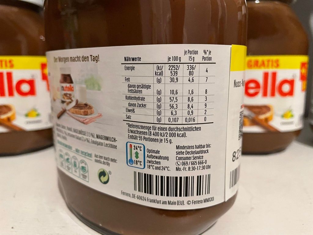 NUTELLA krem czekoladowy 825 gram z Niemiec 5 sztuk