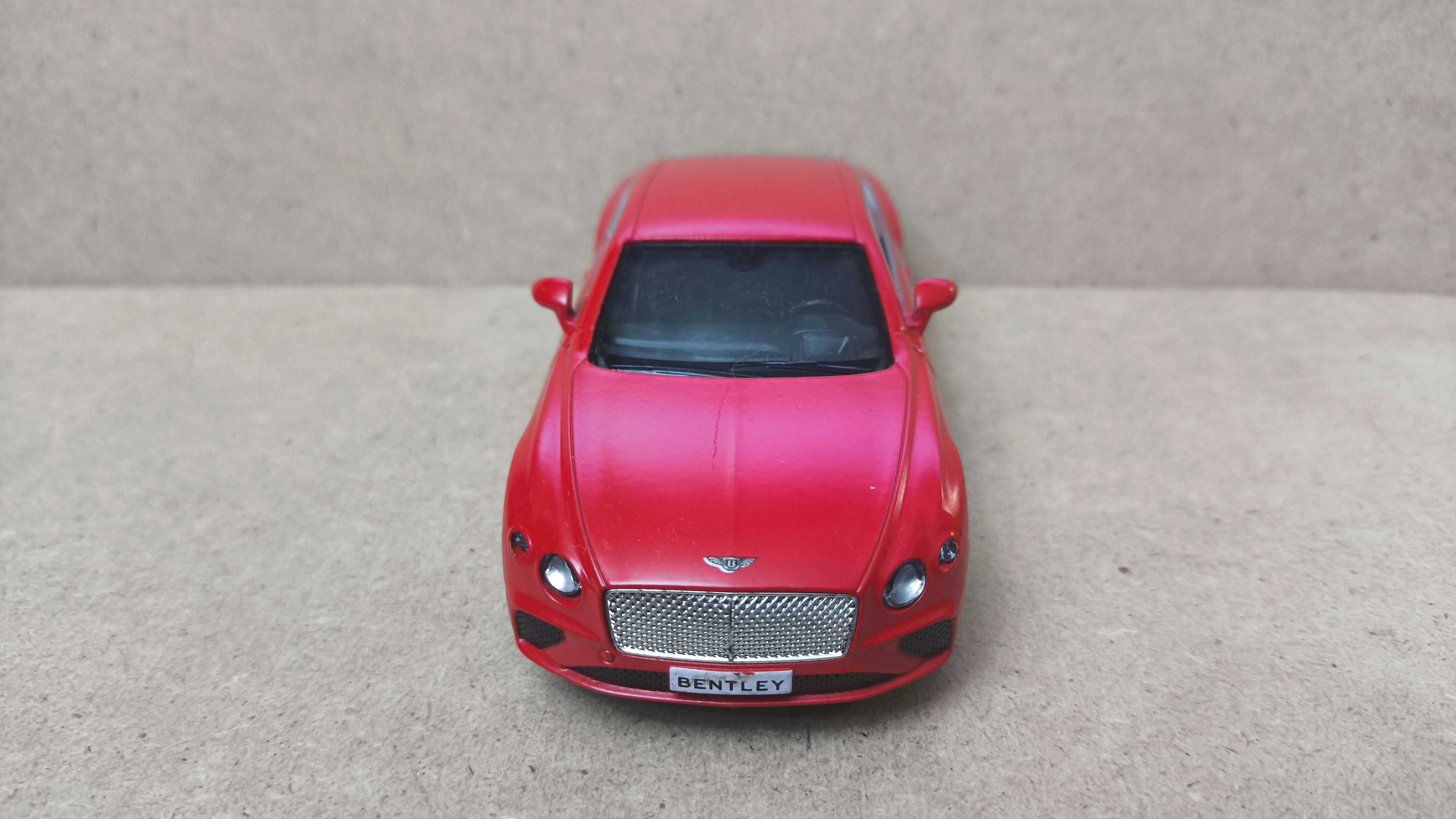 Машинка, модель авто Bentley Continental GT ~1.43 RMZ City