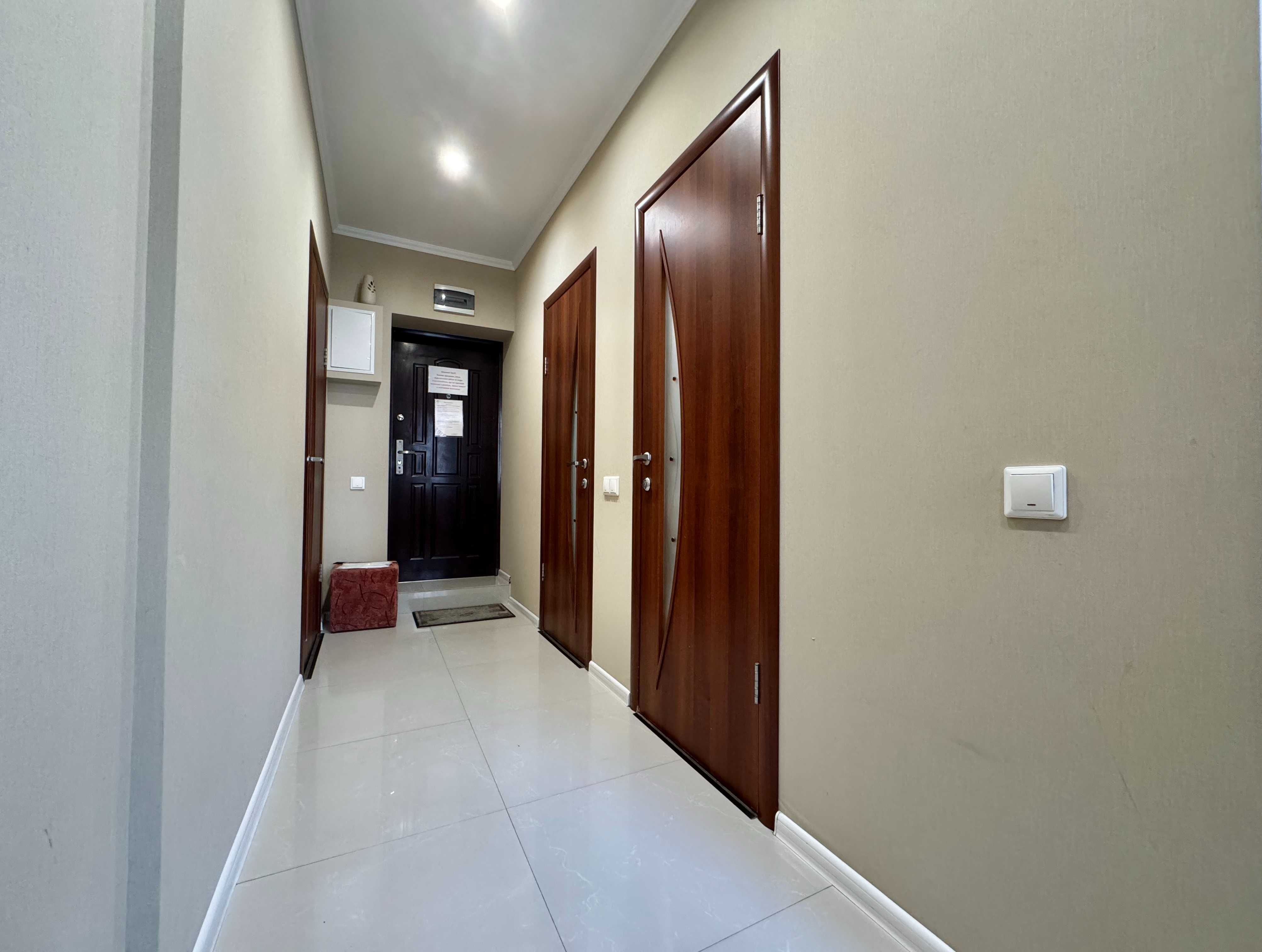 ApartPoltava Світлі апартаменти центр Полтави театр Гоголя, банк. ЧЕК