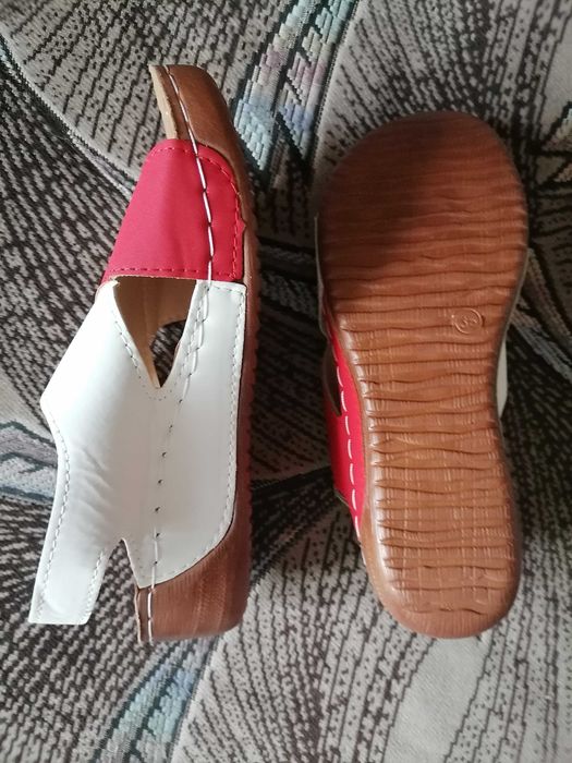 Босоніжки жіночі нові