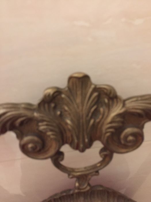 Krzesło ozdobne mosiężne złote