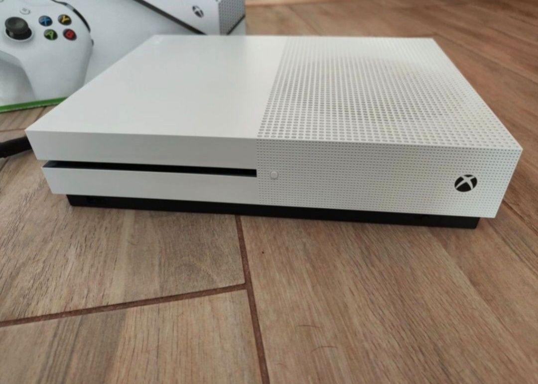 Xbox one s 1TB 1000GB Napęd Gwarancja Zamiana ps3 ps4 360 switch