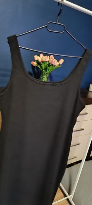 Klasyczna sukienka prążek plus size długa