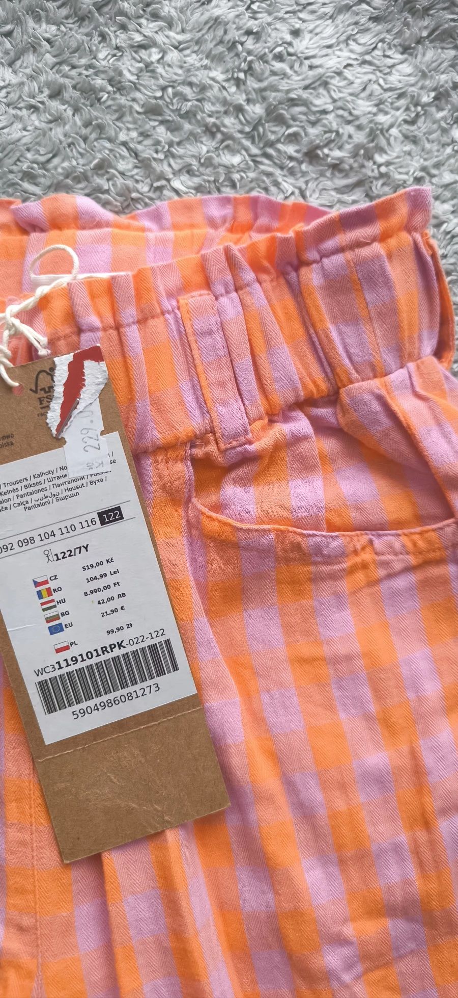Nowe letnie spodnie tkaninowe coccodrillo r. 122