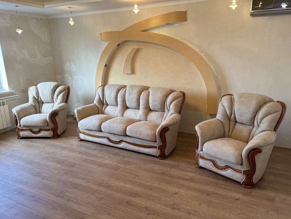 Перетяжка мебели