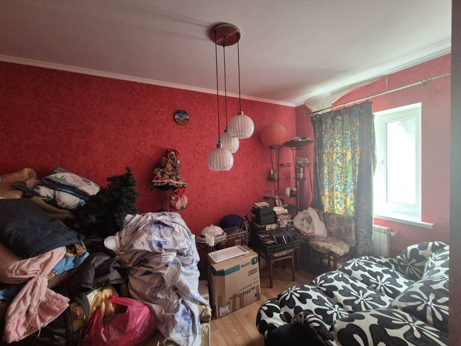 Продам частину будинку по вул.Короленка (біля річки)