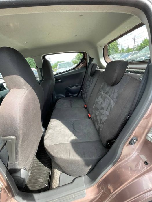 Suzuki Alto автомобіль