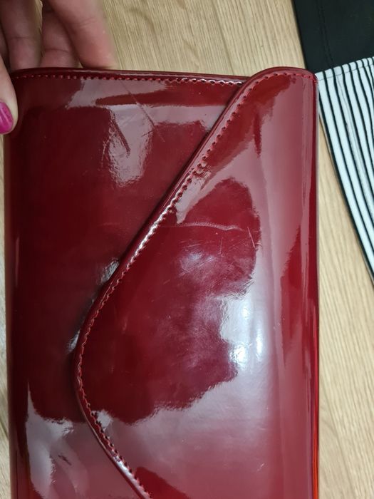 Elegancka torebka bordo